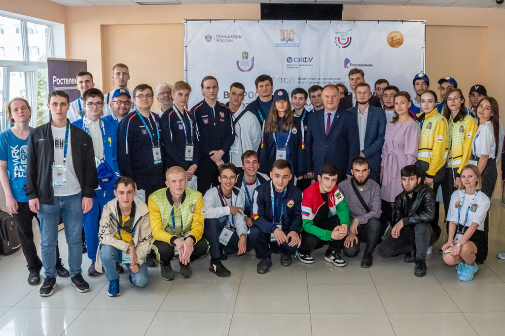 skfu_stal_ploshchadkoj_dlya_sorevnovanij_po_sportivnomu_programmirovaniyu_ncfu_01_1.jpg